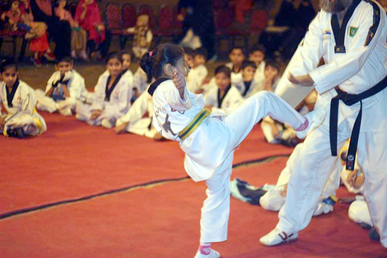 breaking-contest-taekwondo-0104